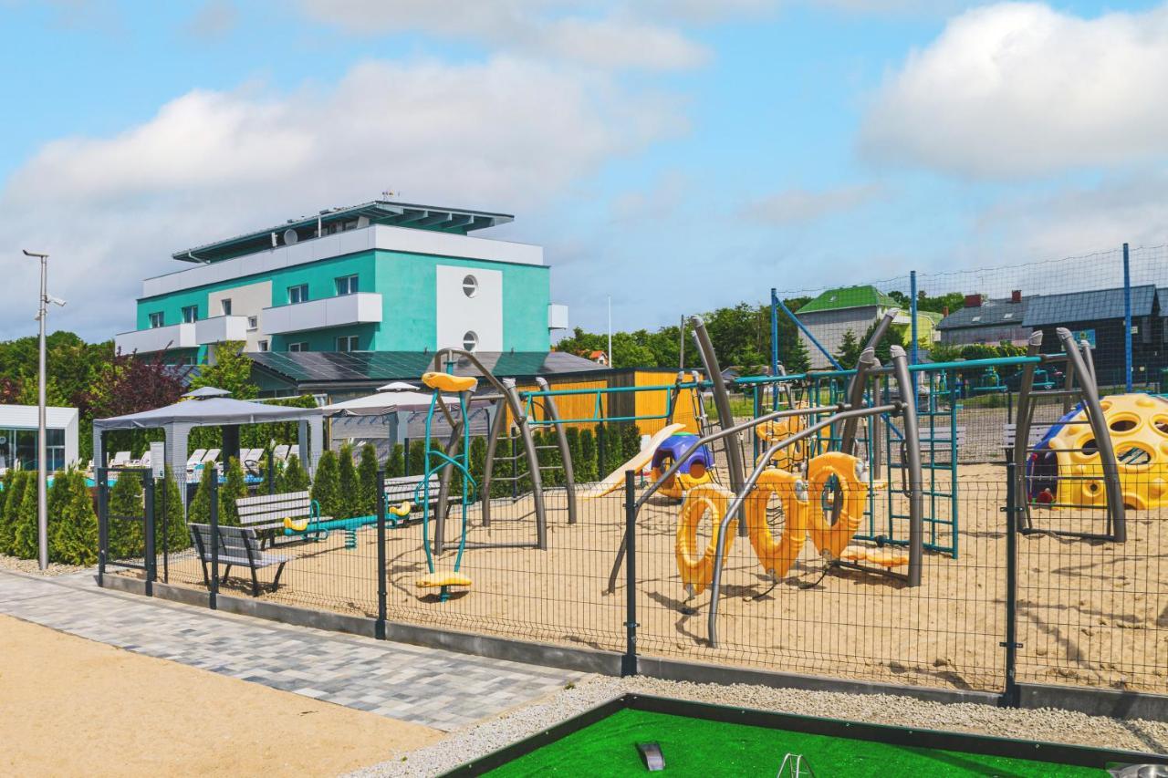 Osrodek Sea Star Premium Hotel Сърбиново Екстериор снимка