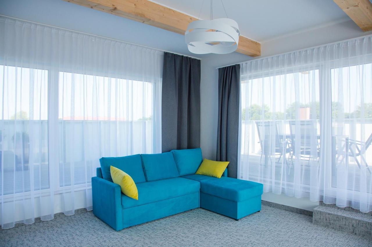 Osrodek Sea Star Premium Hotel Сърбиново Екстериор снимка