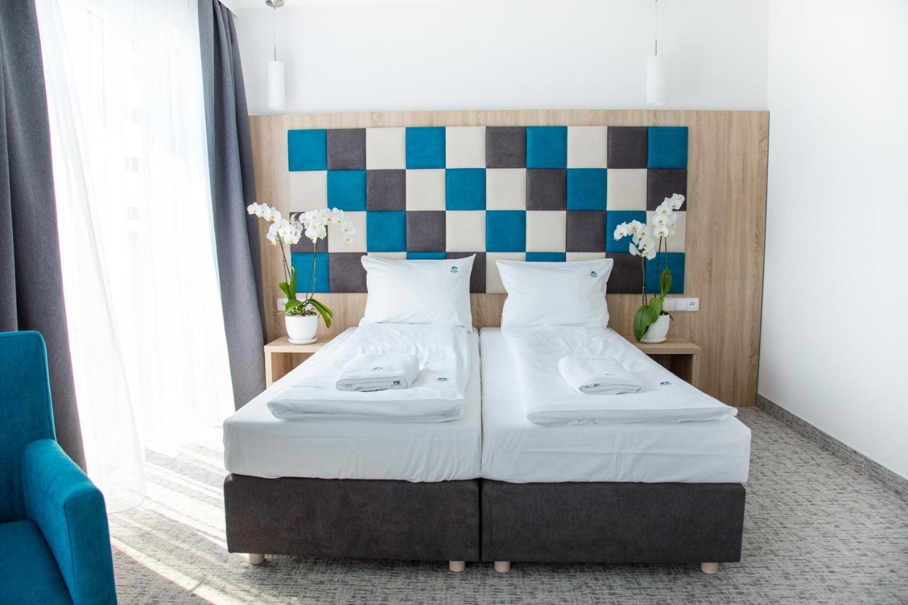 Osrodek Sea Star Premium Hotel Сърбиново Екстериор снимка